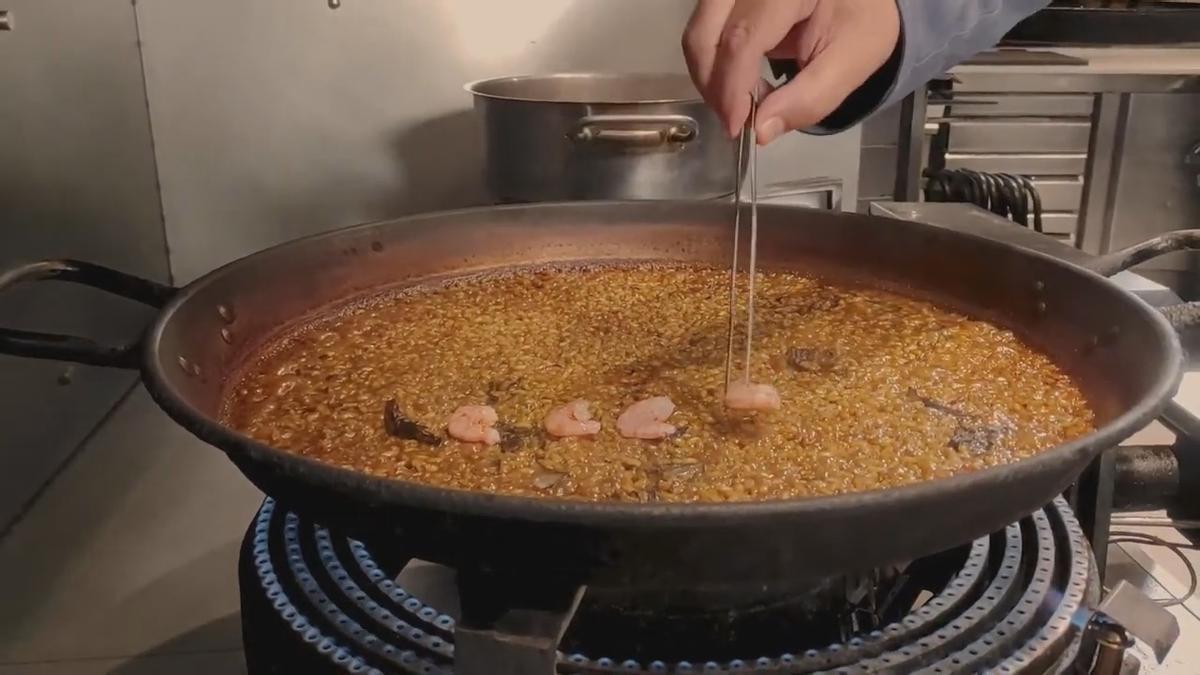 Paella: por qué no deberías hacerla nunca en la vitrocerámica