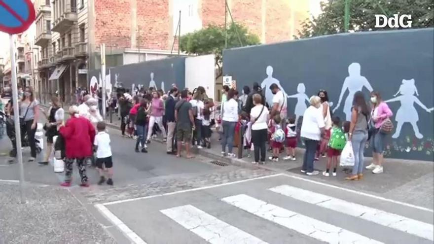 Vídeo: Així s'ha viscut la tornada a l'escola a Girona