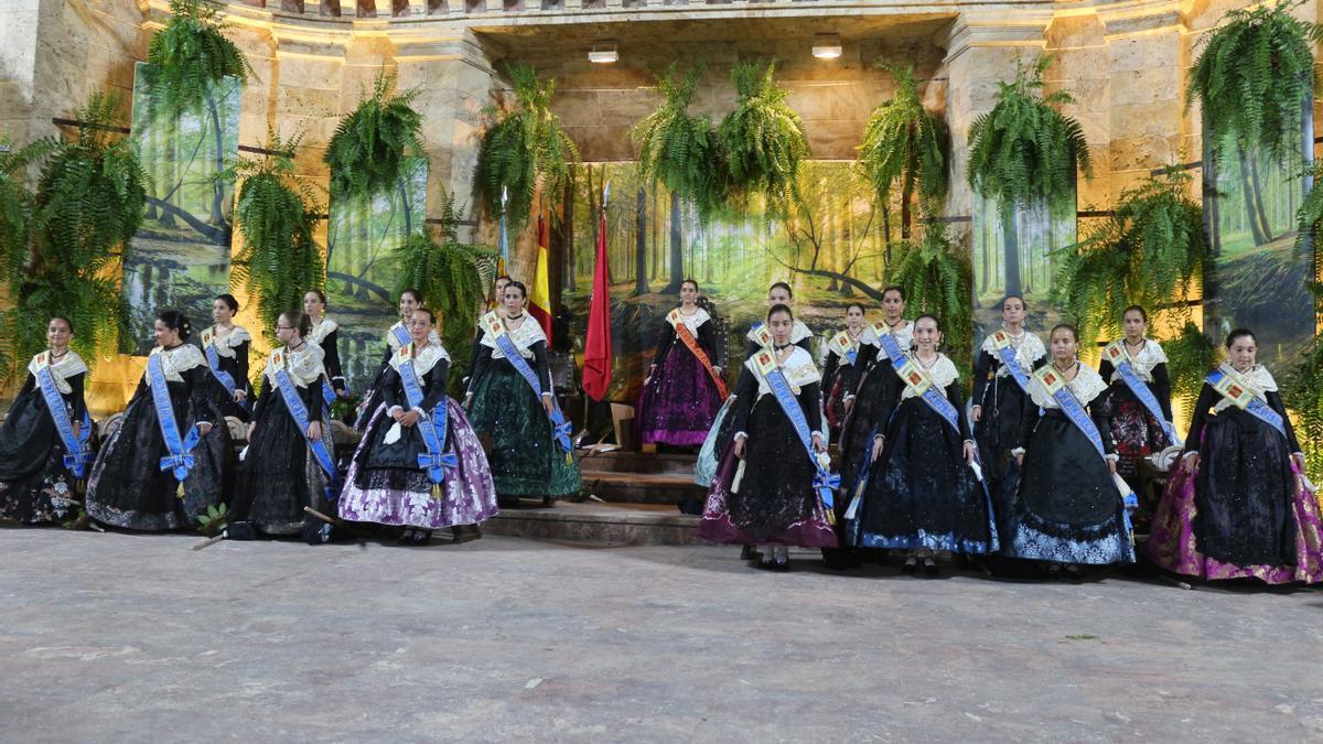 La corte de honor infantil vivió su día grande.