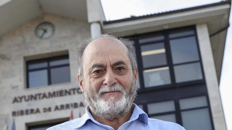 Tomás Fernández, regidor de Ribera de Arriba. |Pablo Solares
