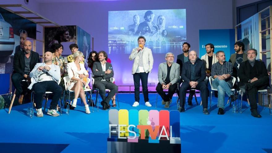 El elenco de &#039;Malaka&#039;, en su presentación en el Festival de Vitoria.