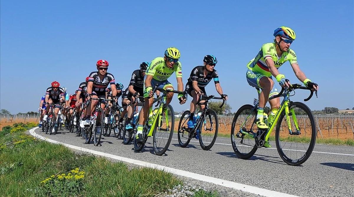 segea33321319 tinkoff s spanish rider alberto contador l and h160326181447 segea33321319 tinkoff s spanish rider alberto contador l and h160326181447