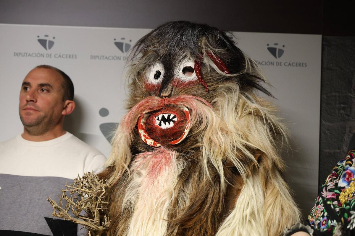 Fotogalería | Así ha sido la presentación de Las Carantoñas, Fiesta de Interés Turístico Nacional Fotogalería | Así ha sido la presentación de Las Carantoñas, Fiesta de Interés Turístico Nacional