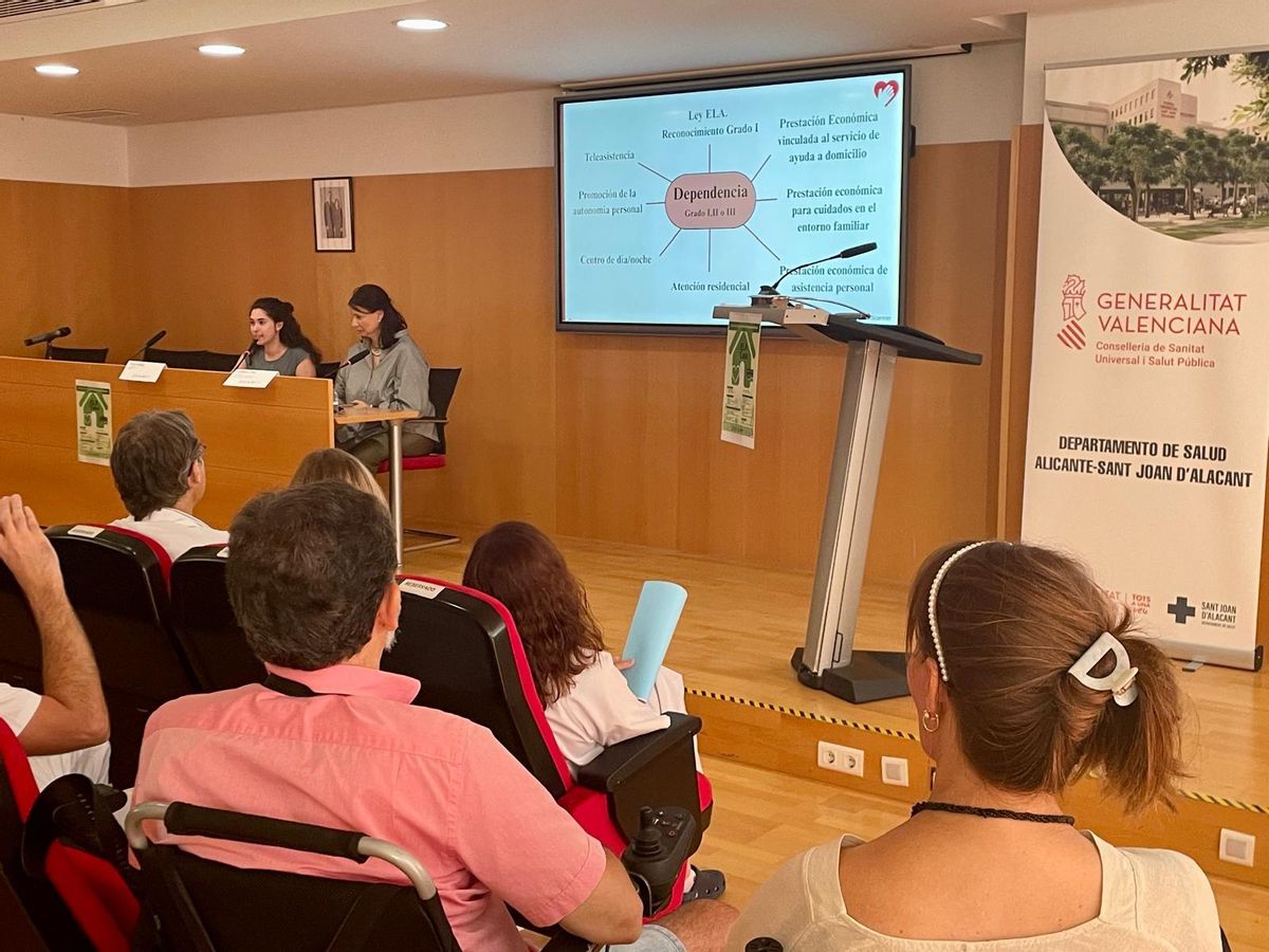 Ponentes durante la jornada sobre esclerosis lateral amiotrófica