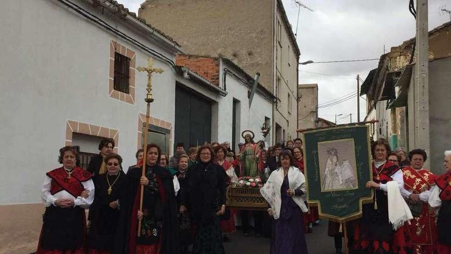 Fiesta de santa Águeda en Villabuena del Puente