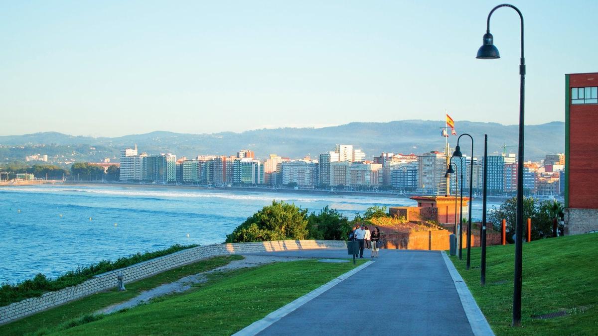 Gijón, la ciudad que mira al mar