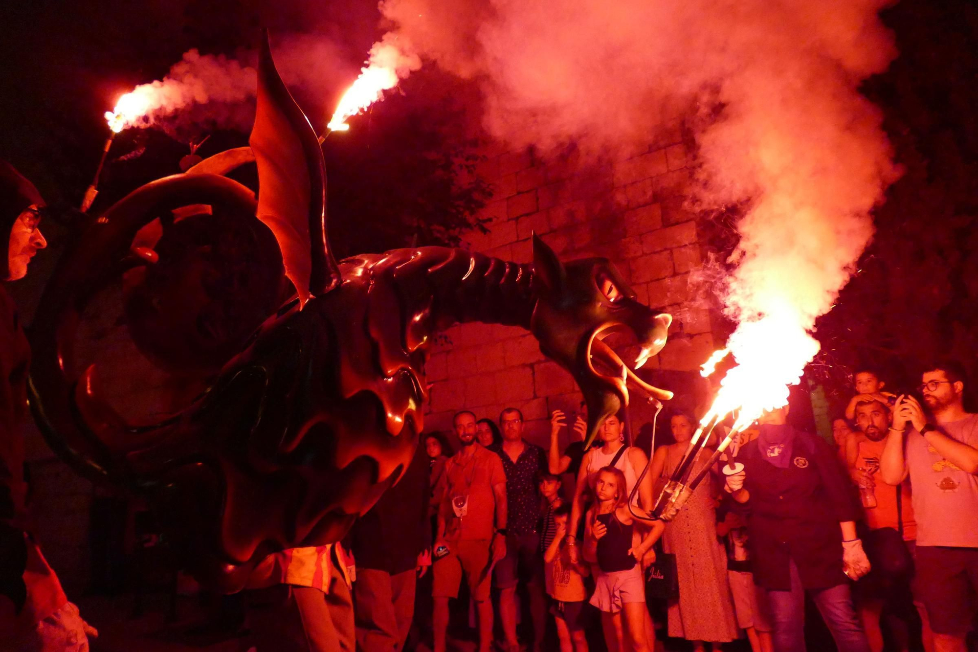 L'Encesa del Drac de Figueres es converteix en una nova tradició de les Festes de Sant Pere