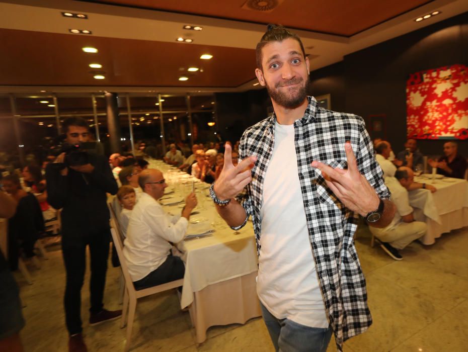 Cena del Valencia Basket con las Peñas