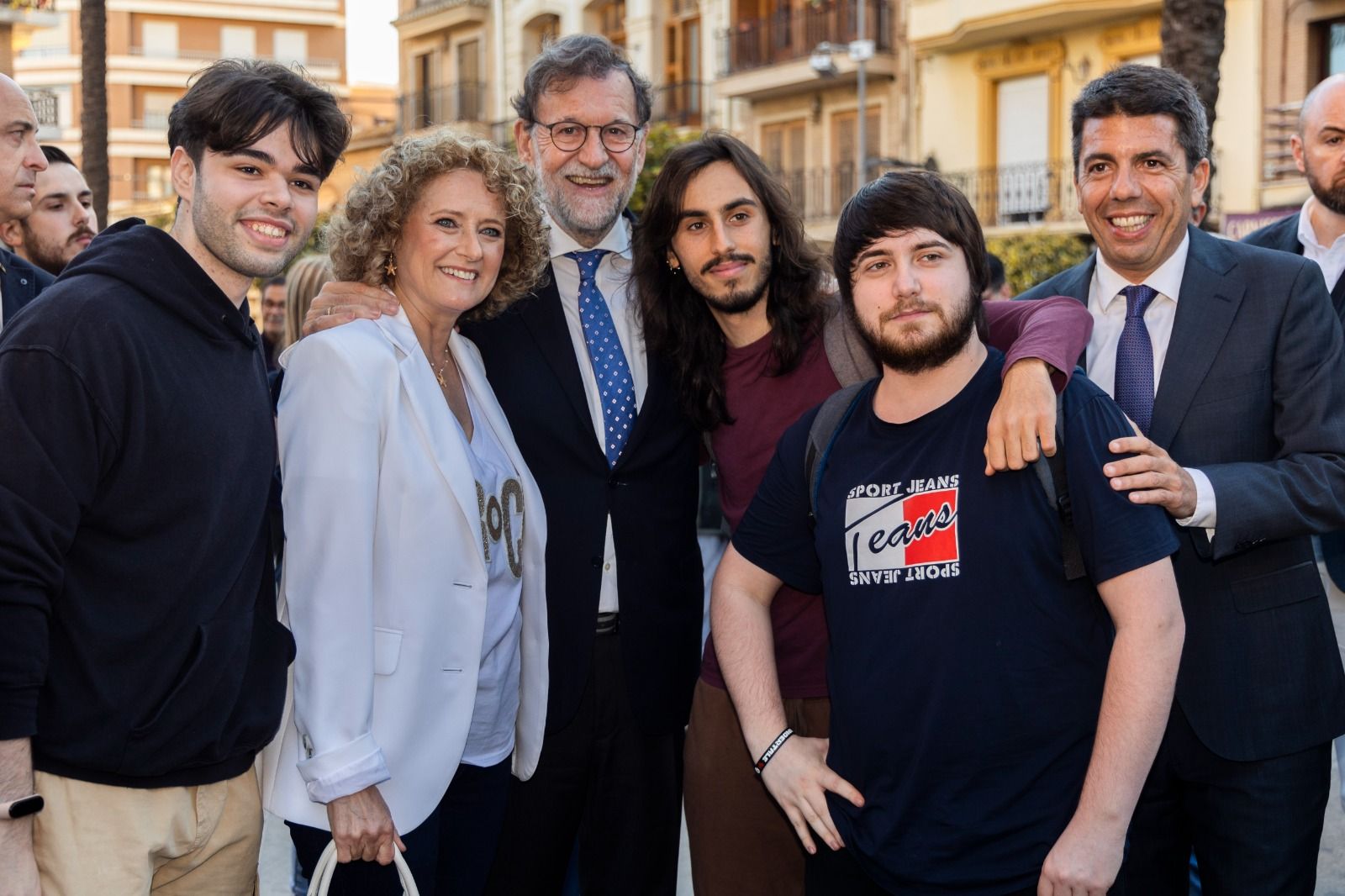 Rajoy apadrina el acto de la candidata por el Partido Popular en Torrent, Amparo Folgado