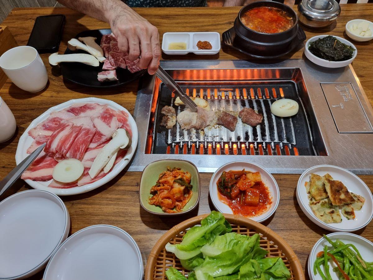 Así luce una barbacoa coreana.