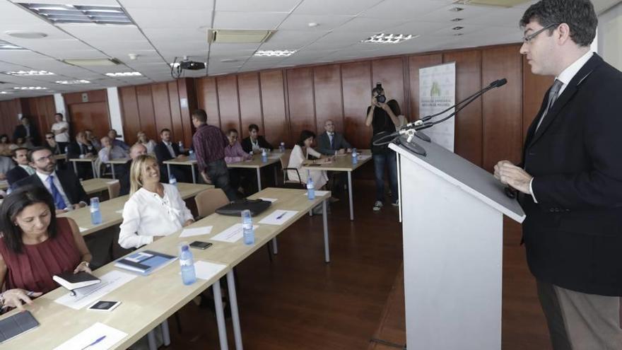 Nadal, ayer, durante la conferencia en la sede de la Federación Hotelera.