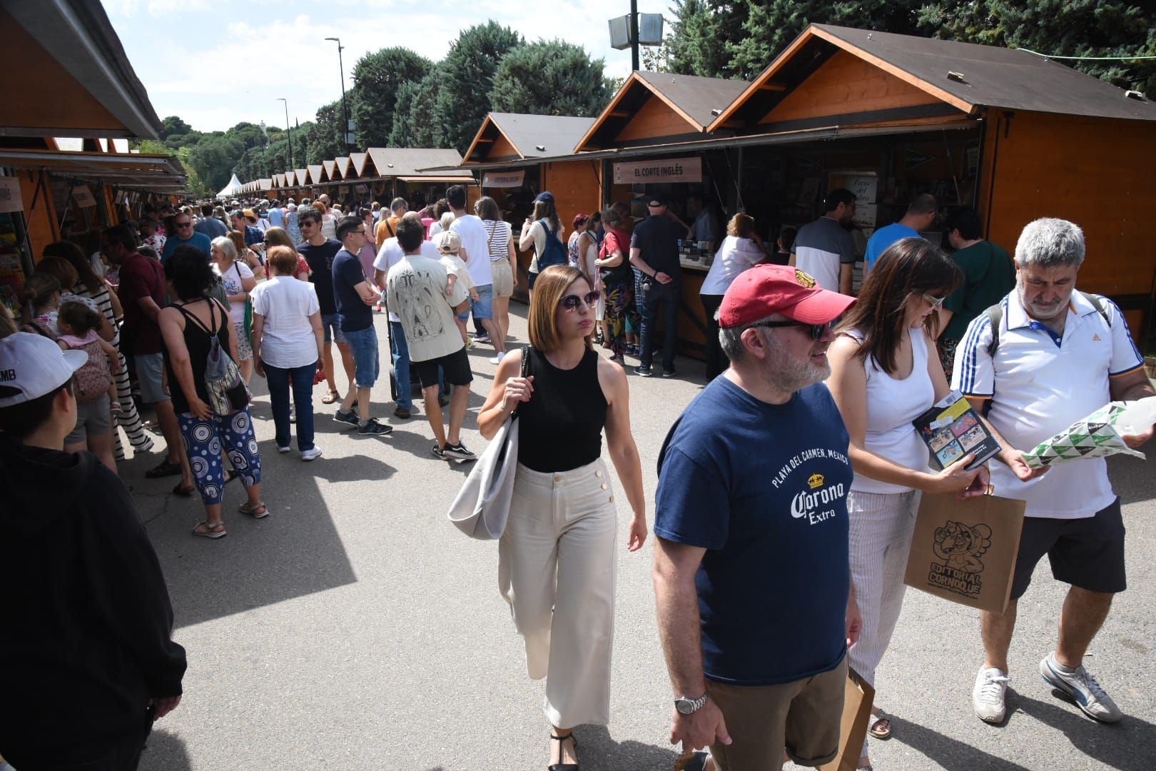 Zaragoza despide su Feria del Libro número 30