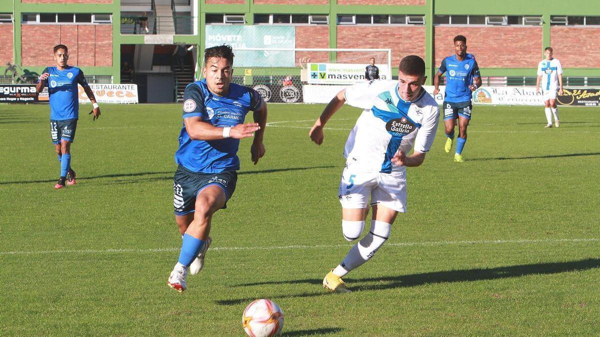Ces Cotos durante un partido ante el Deportivo Fabril en 2021.