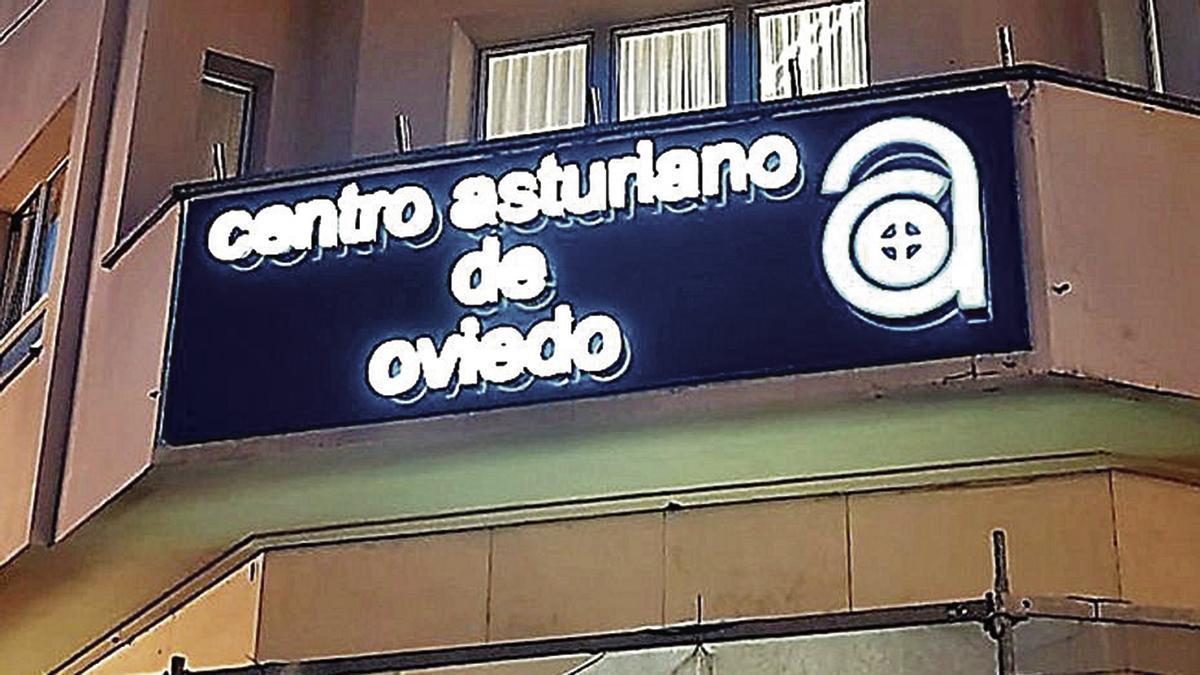 Centro Asturiano de Oviedo.