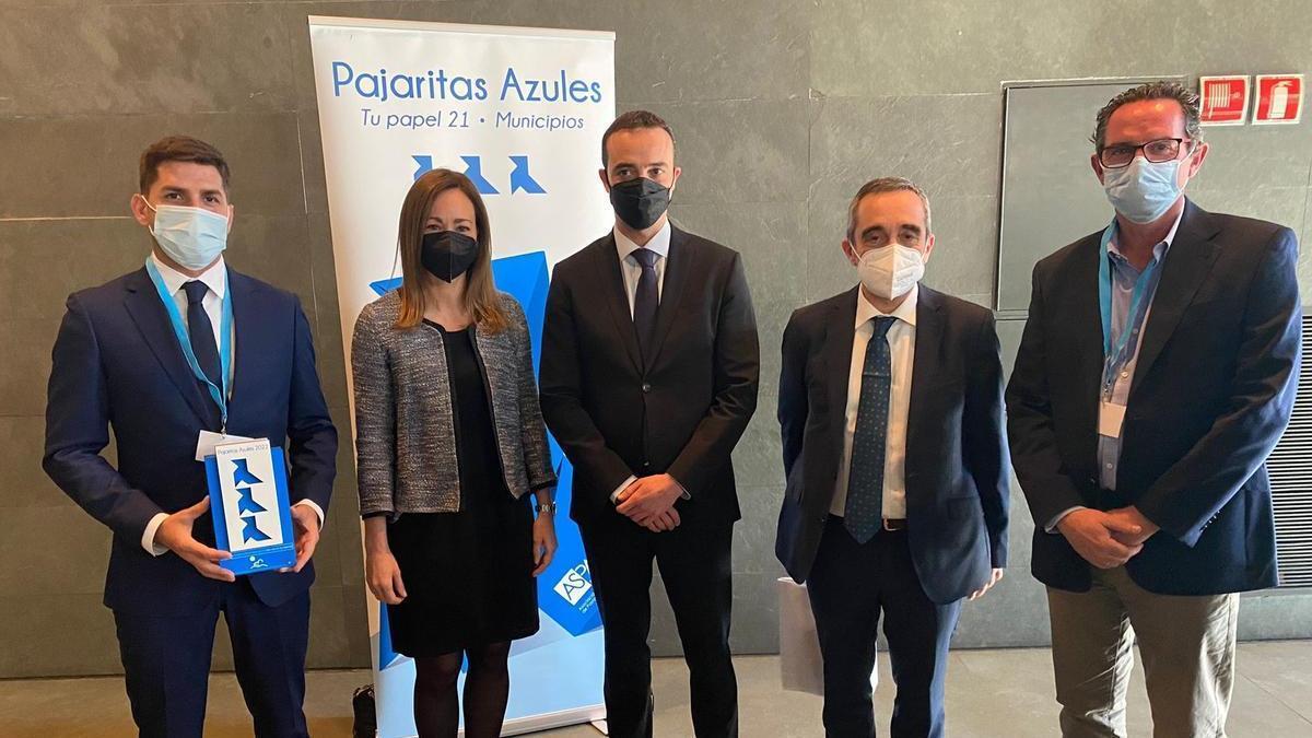 Pajaritas Azules premia a los mejores en recogida de residuos para reciclaje.