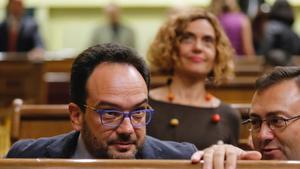 El portavoz parlamentario del PSOE, Antonio Hernando, en el Congreso de los Diputados.