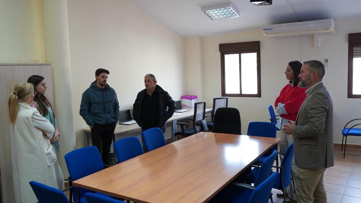 Interior del nuevo local para emprendedores en Zarcilla de Ramos.