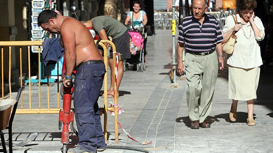 Vecinos. El ruido puede ser causa de trastornos físicos y psicológicos.