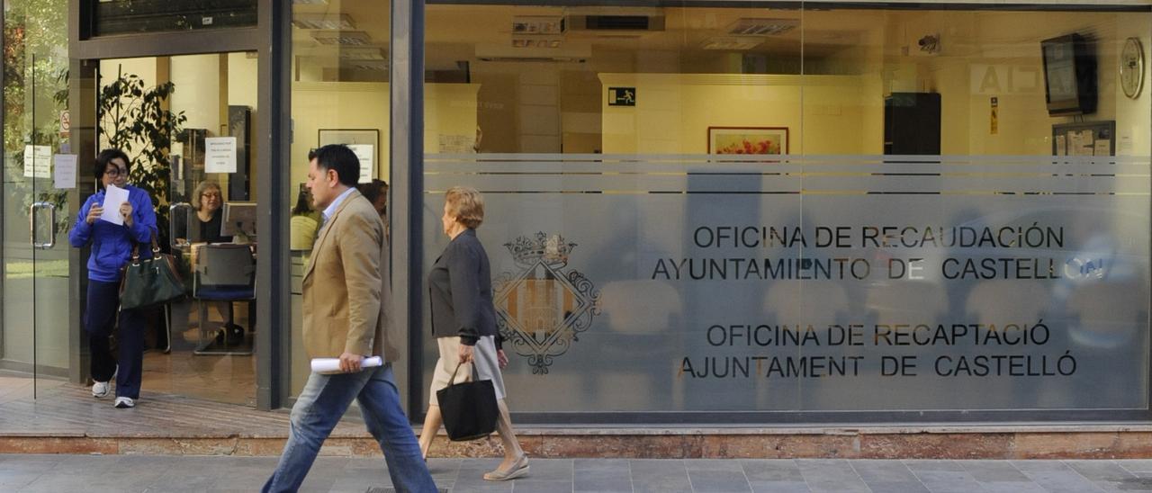 Oficina de Recaudación del Ayuntamiento de Castelló, en la calle Gobernador.