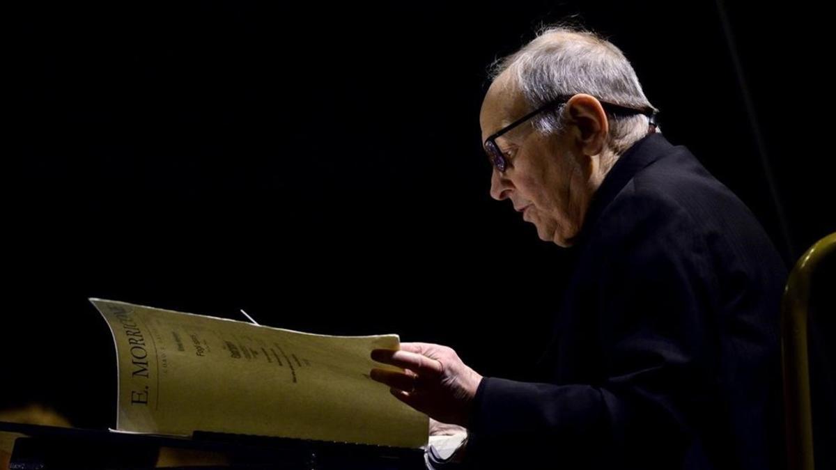 amargets32824633 composer ennio morricone  of italy  performs on stage at the160726122945
