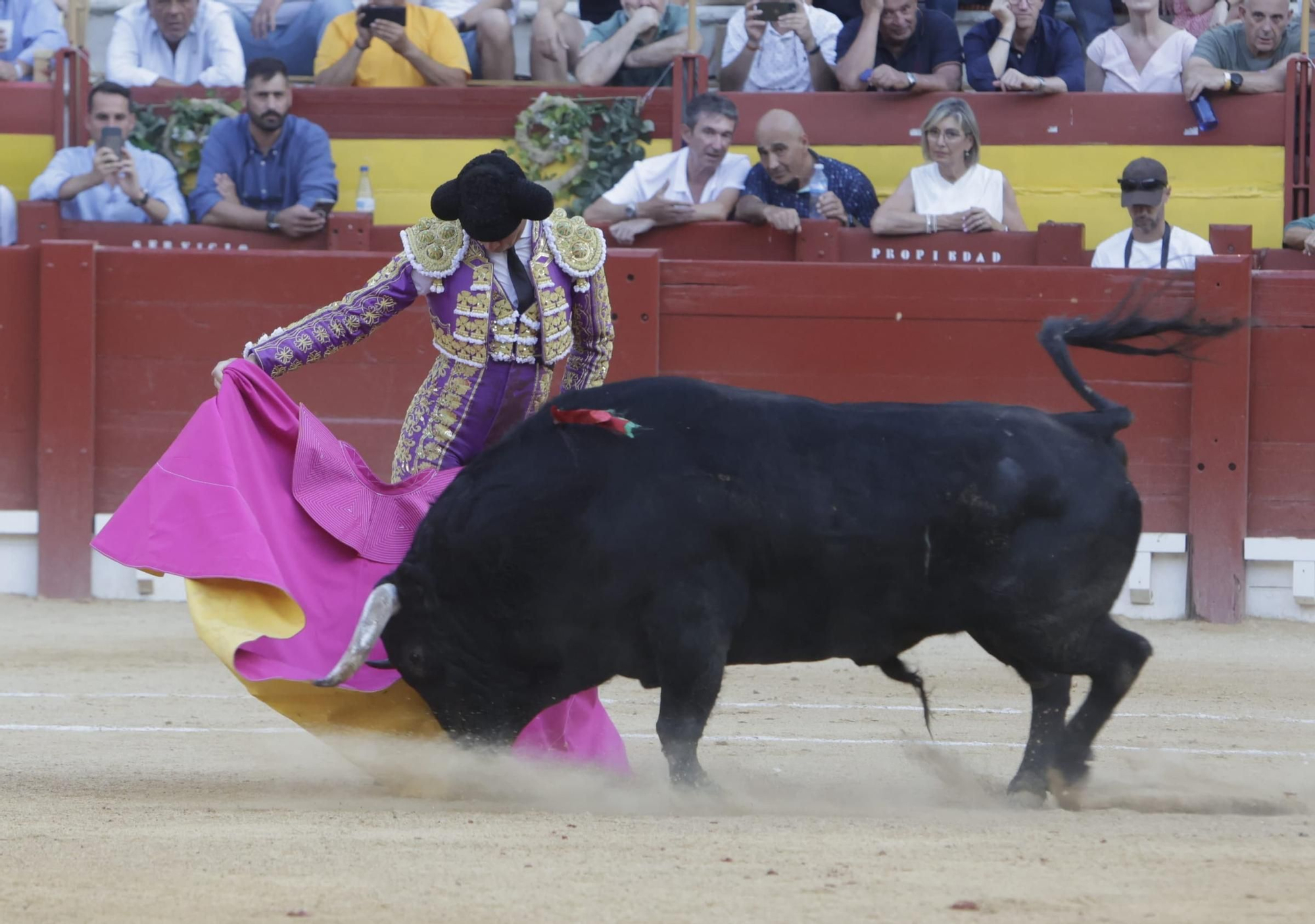 La corrida con el sello más alicantino de la Feria de Hogueras