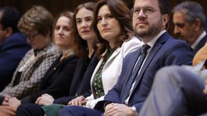 El Govern salvarà 2.000 milions dels pressupostos amb el PSC i els Comuns