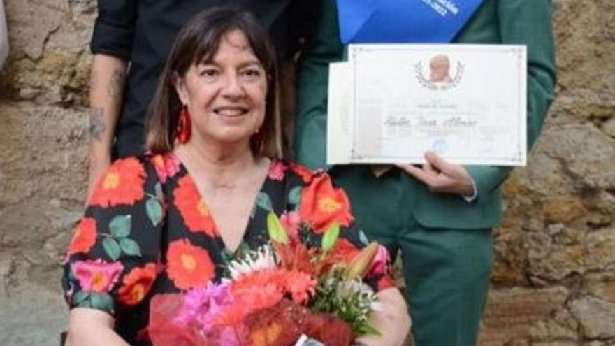 Belén Alonso celebra 57 años en compañía de sus dos hijos.