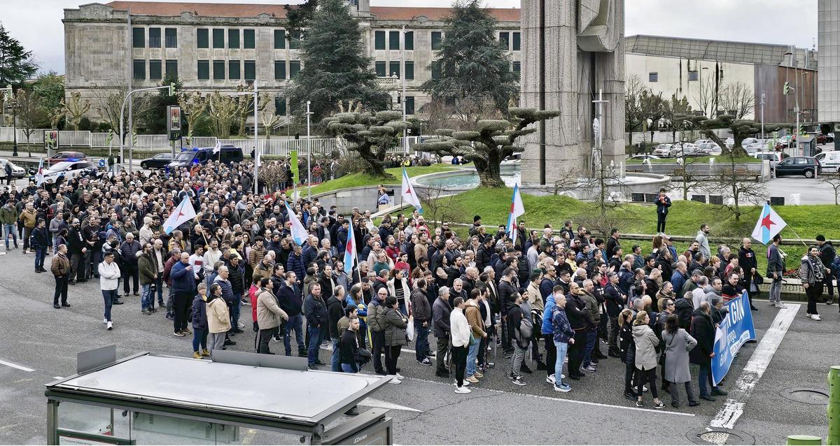 La protesta de los trabajadores de GKN Vigo por las calles de la ciudad el 1 de febrero