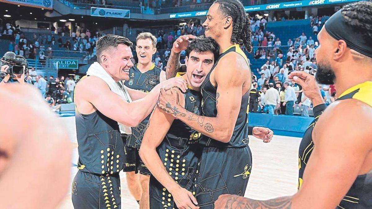 La celebración del triple ganador de Jaime Fernández ante el Real Madrid.