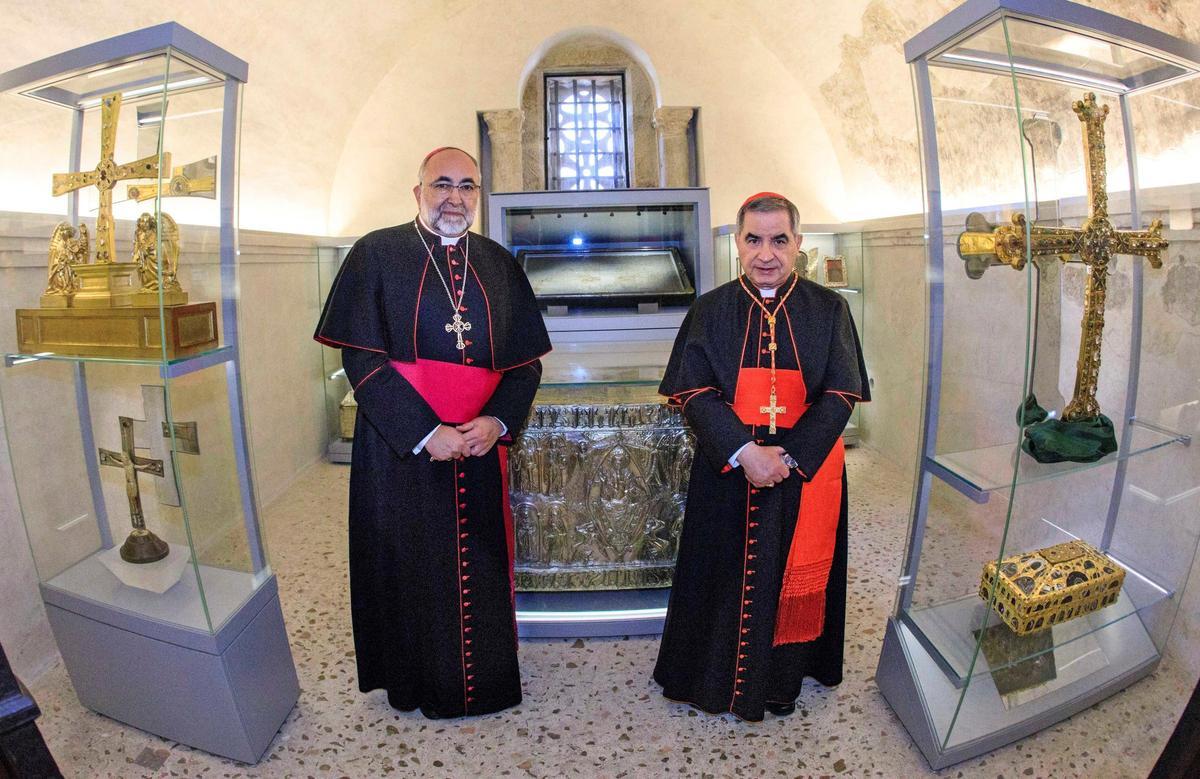 El delegado papal en la beatificación de los martires seminaristas, en Oviedo con Sanz Montes