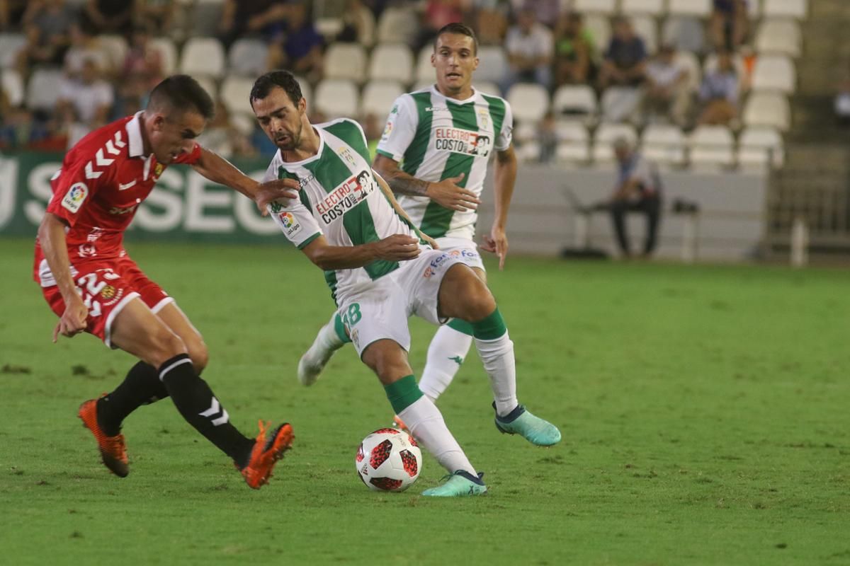 Las imáges del encuentro de Copa del Rey entre el Córdoba C.F. y el Nástic