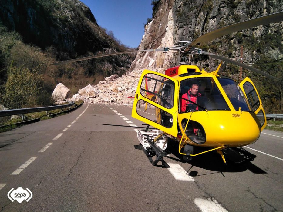 Cae una montaña y sepulta el acceso a Caso