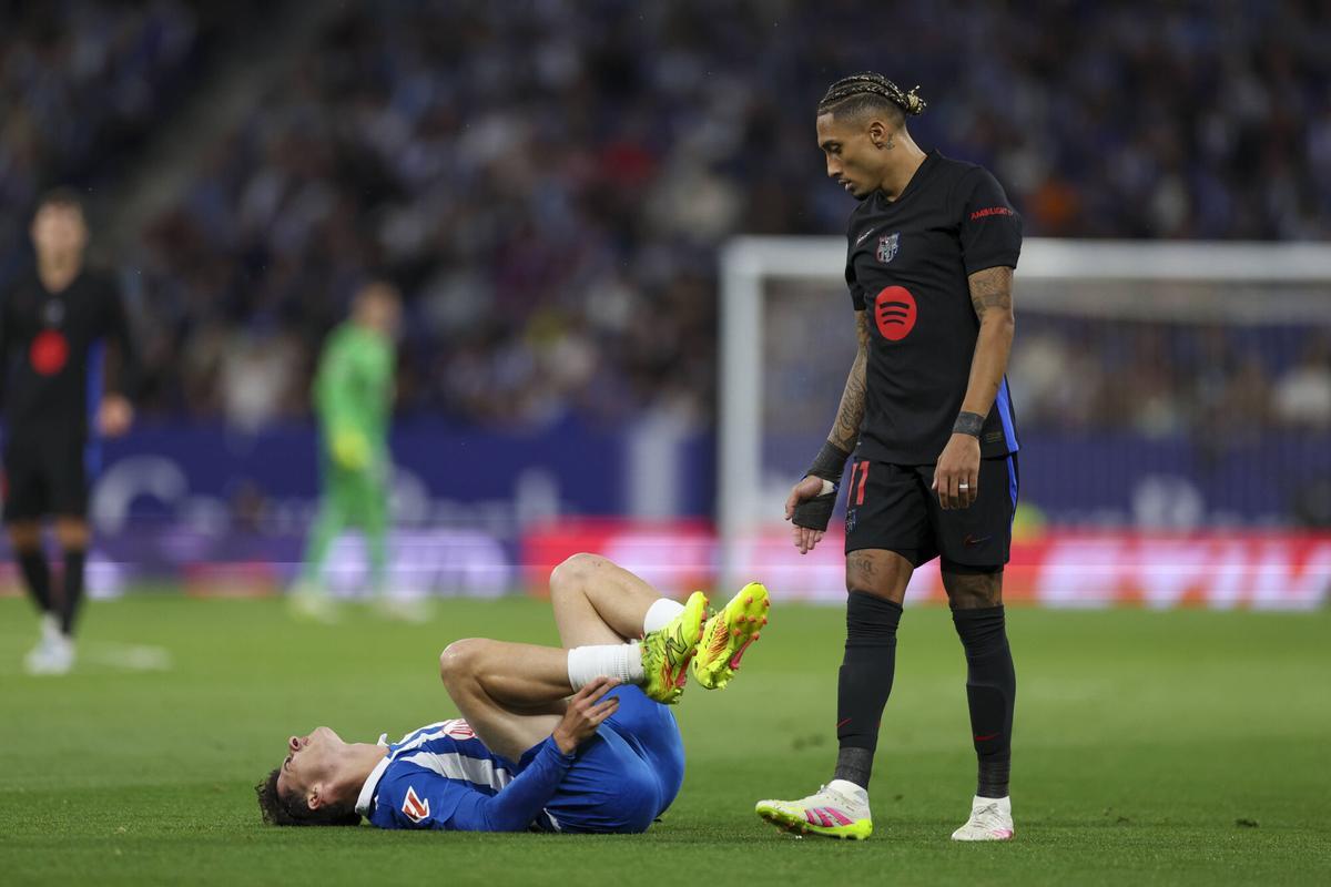 Raphinha, durante el partido contra el Espanyol