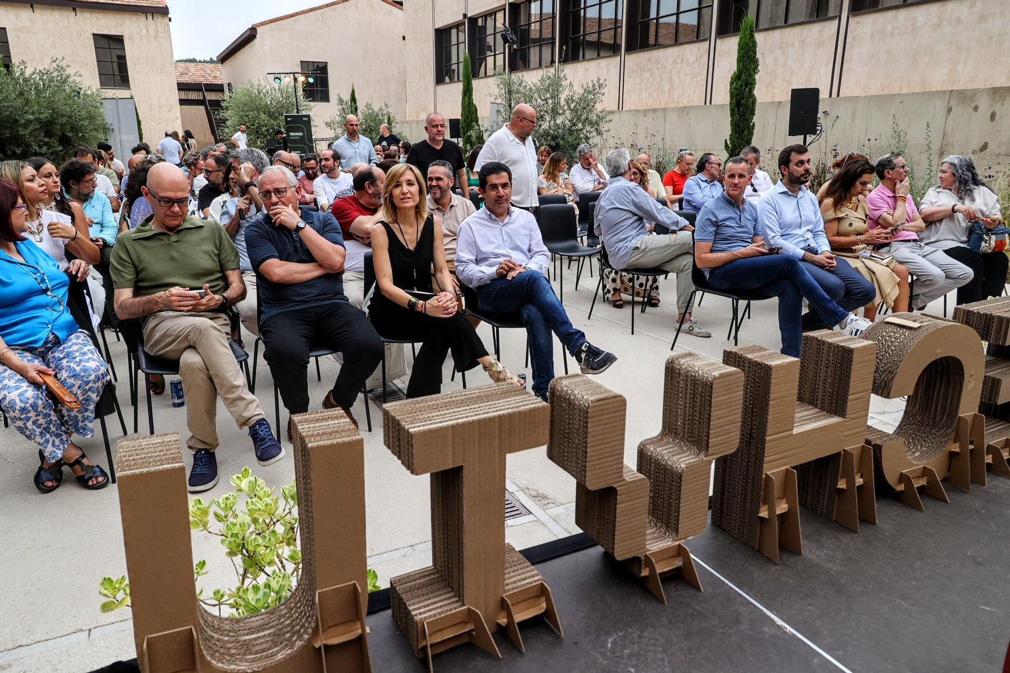 Techviu se pone en marcha en Alcoy: el Ayuntamiento presenta el hub audiovisual de animación