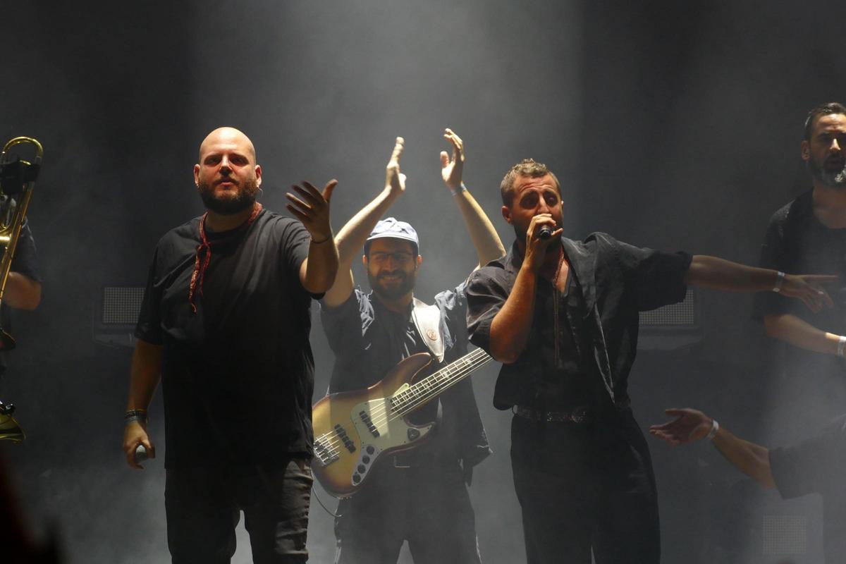 EN IMATGES | Figueres acomiada La Fúmiga en el seu últim concert gratuït a Catalunya EN IMATGES | Figueres acomiada La Fúmiga en el seu últim concert gratuït a Catalunya