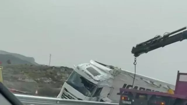 Aparatoso accidente en la autovía A-31