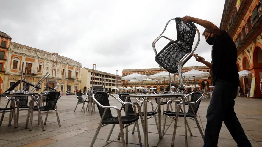 El paro sube en 355.000 personas y deja la tasa de desempleo en el 16,3%