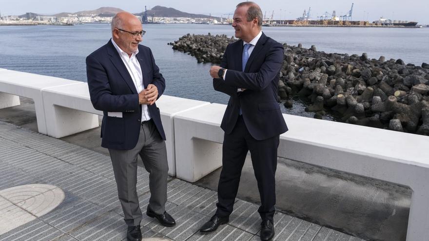 Antonio Morales y Augusto Hidalgo, en una visita a las obras en la Avenida Marítina de la capital. | | LP/DLP