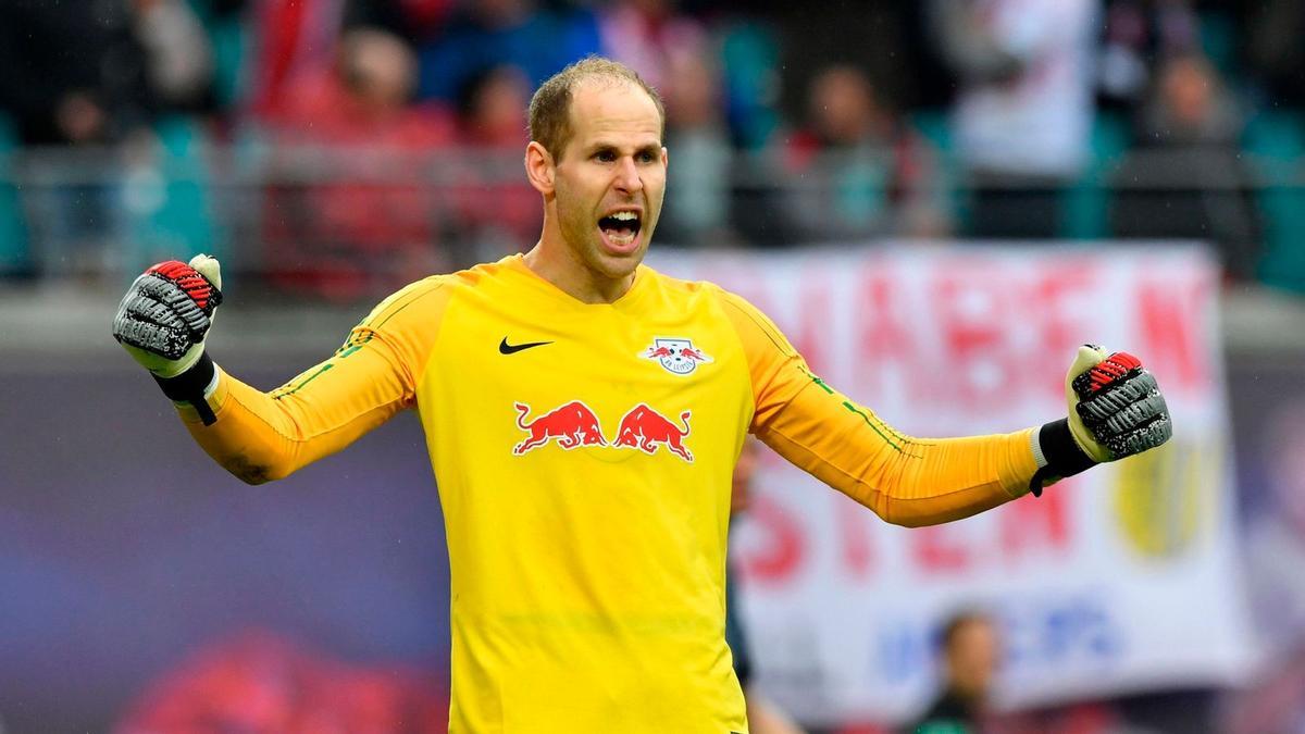 El Villarreal CF ha elegido a Péter Gulácsi para completar su portería de cara a la temporada 2026/27