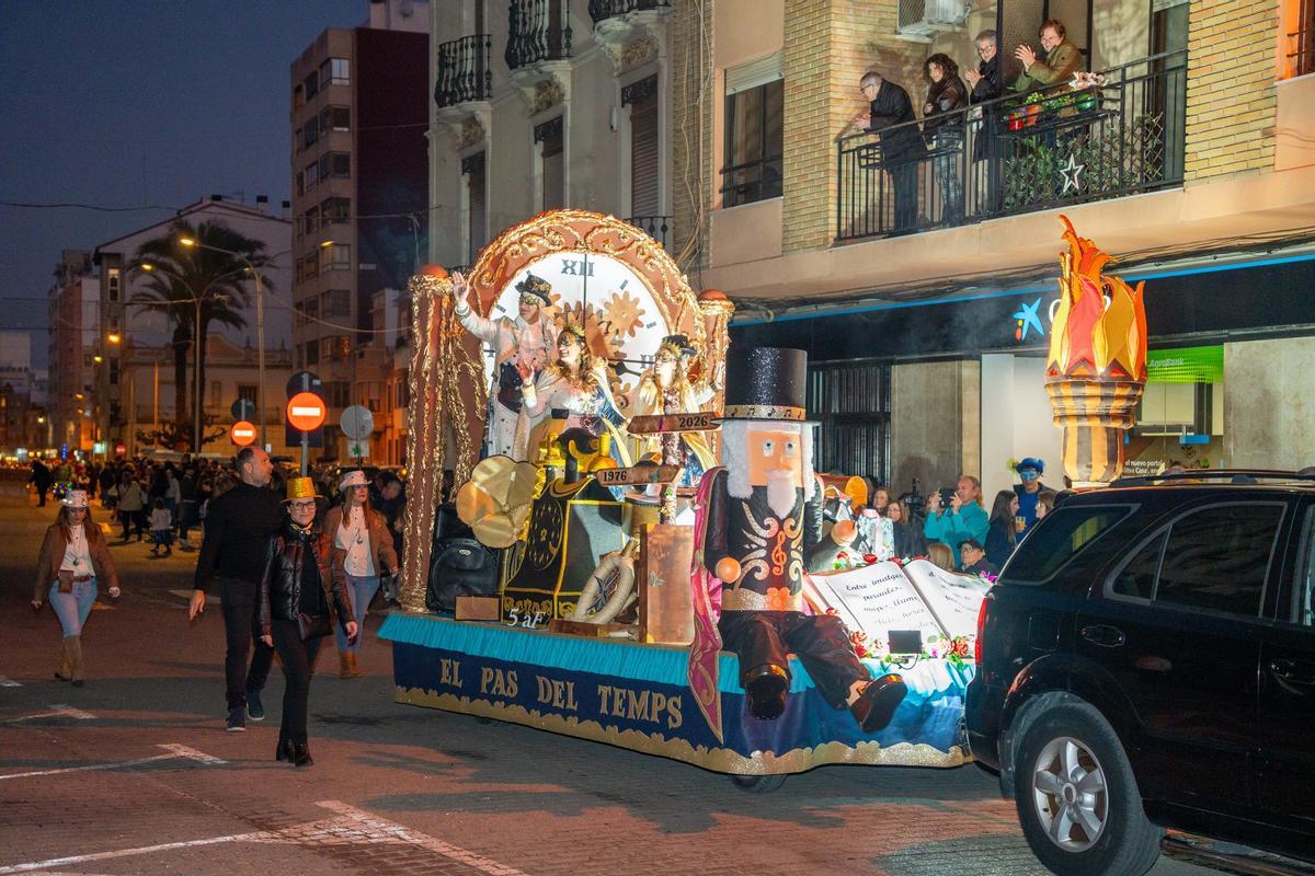 Las mejores imágenes de la Cavalcada del Ninot