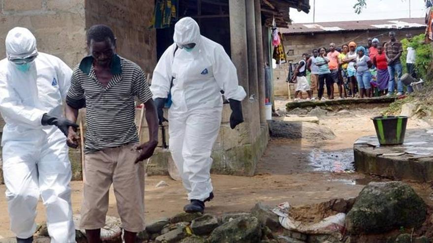 Hallan una vacuna efectiva contra el ébola