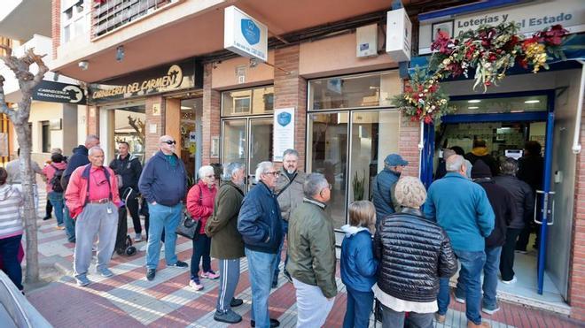 Chasco Gordo e indignación en El Campello el día después del falso premio.