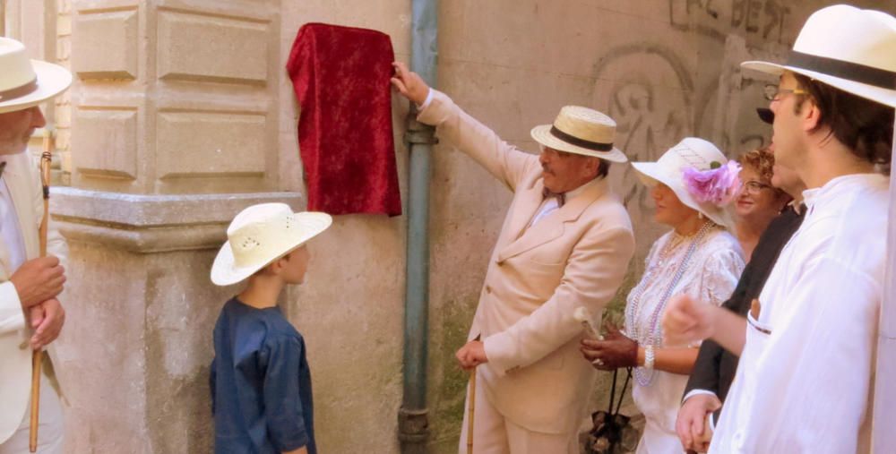 Blanes reviu l'època dels «americanos»