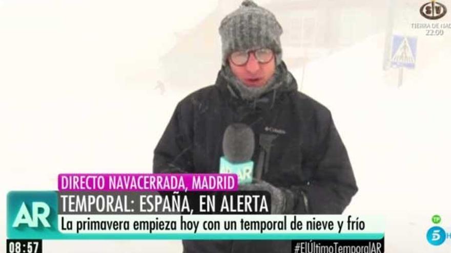 El cachondeo de Ana Rosa Quintana con uno de sus reporteros en la nieve