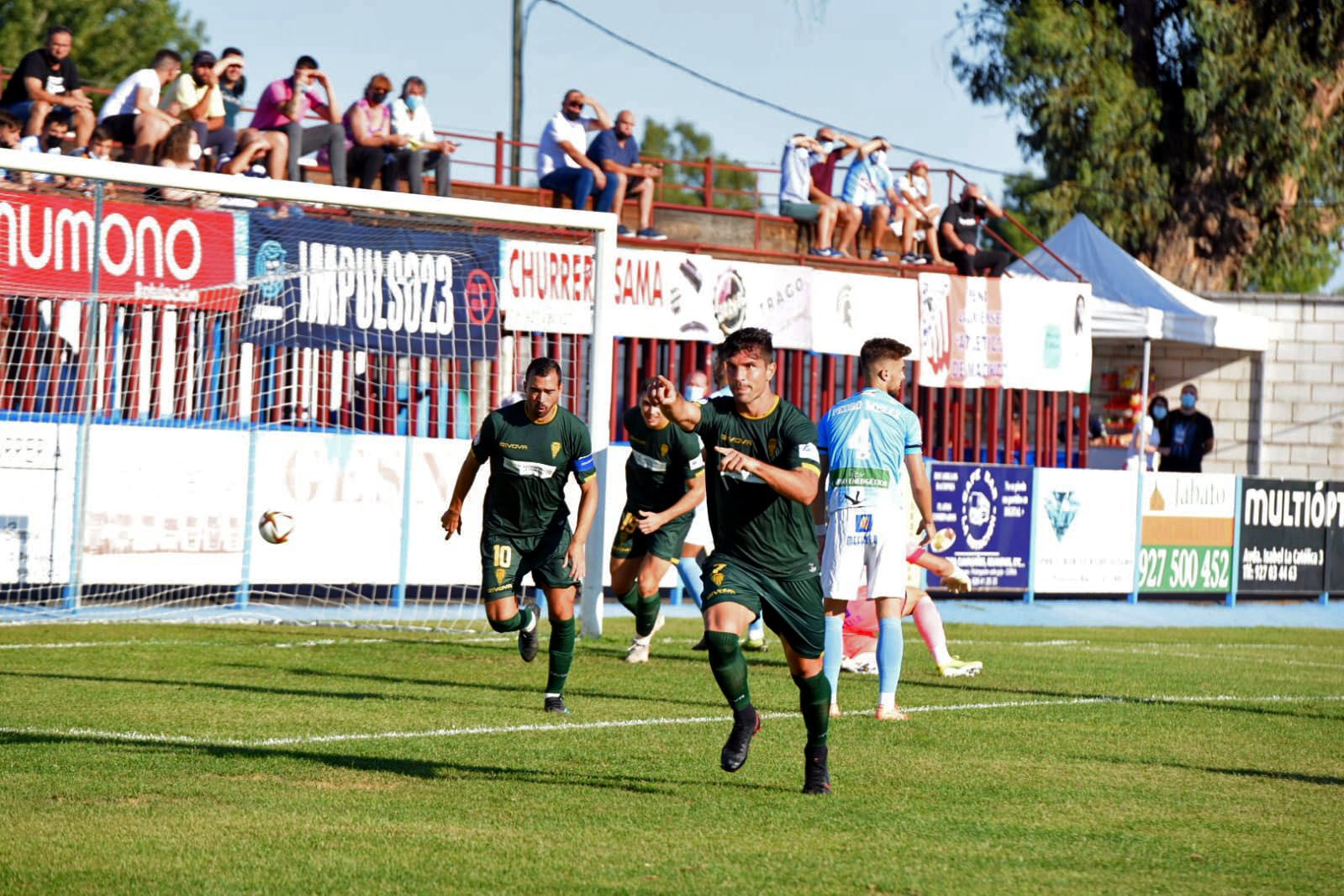 Las imágenes del Córdoba CF-Coria