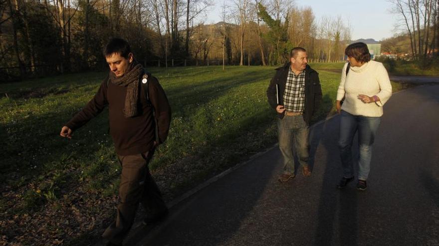 El tripartito quiere rotular en asturiano los nombres de todos los pueblos del concejo