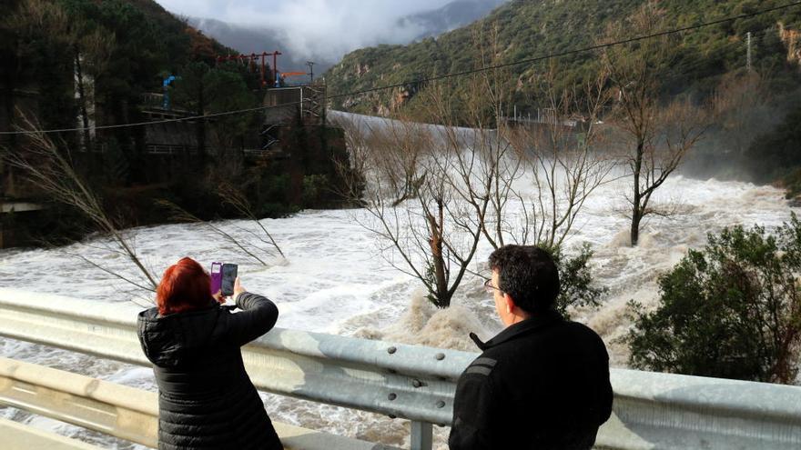 La presa del Pasteral, més avall de Susqueda