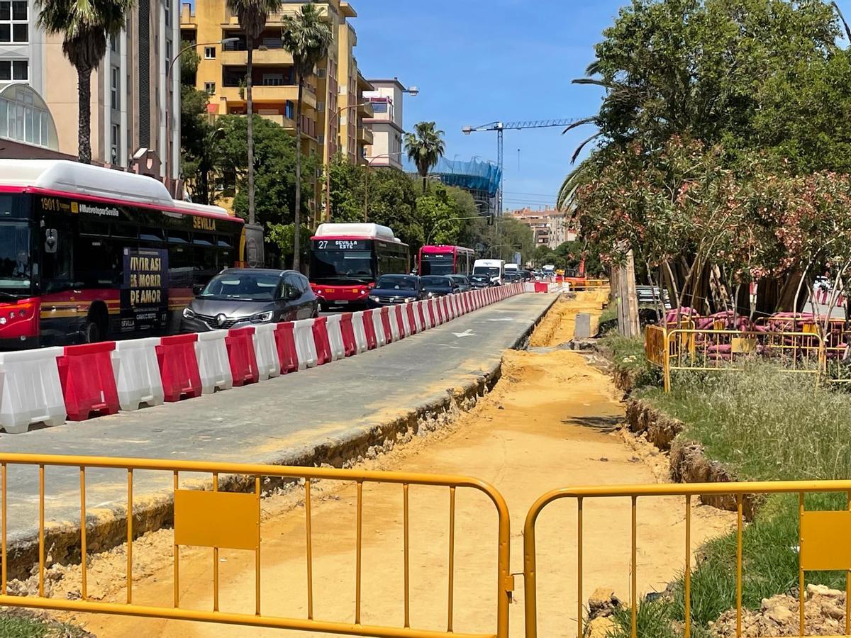 Obras del tranvibús de Sevilla Este