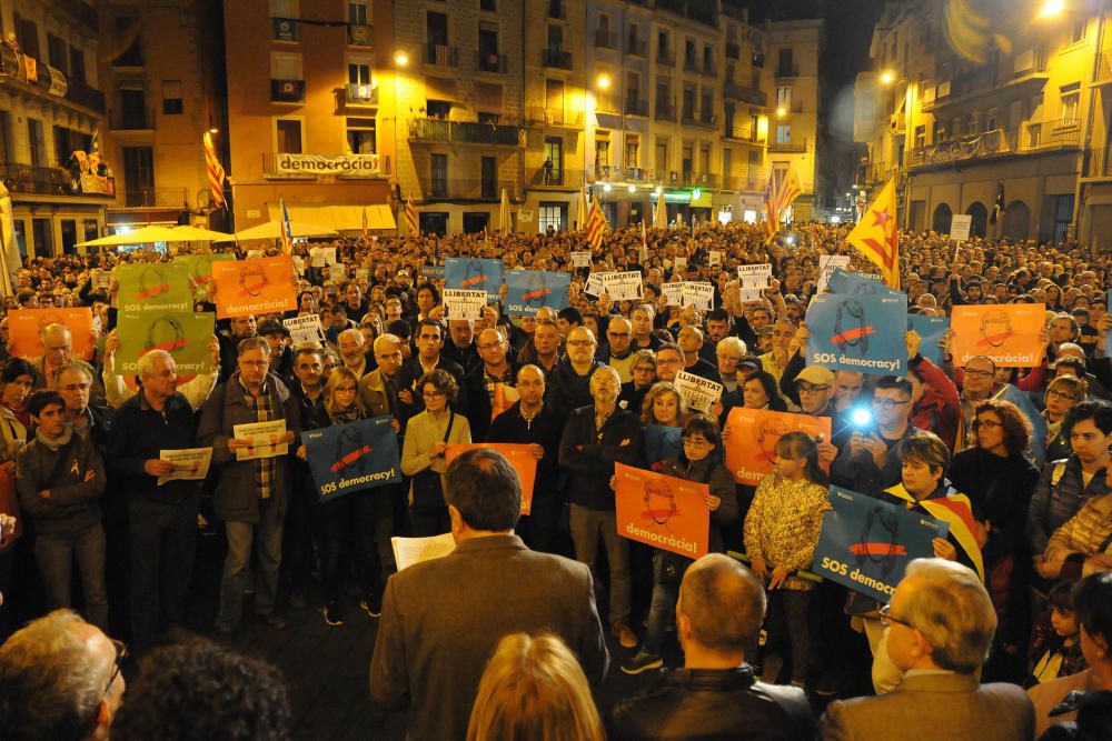 Concentració de rebuig a l'' empresonament del govern de Catalunya