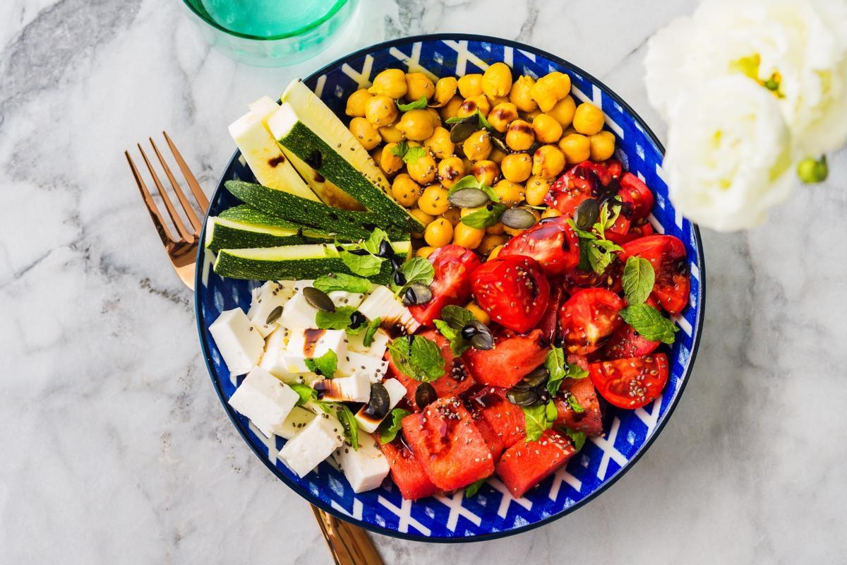 Recetas de verano | Los garbanzos son una proteína vegetal que aporta muchas grasas saludables.